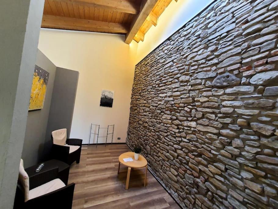 Villa Cristallo Private Apartment Fontanelice Exterior foto